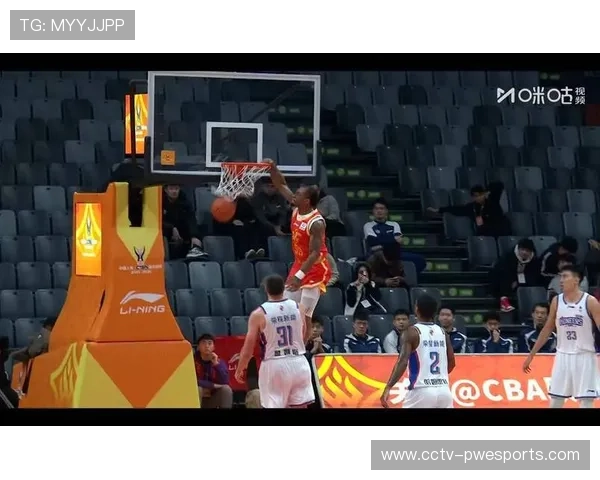 广厦外援塔克轮休，球队仍赢34分显阵容深度